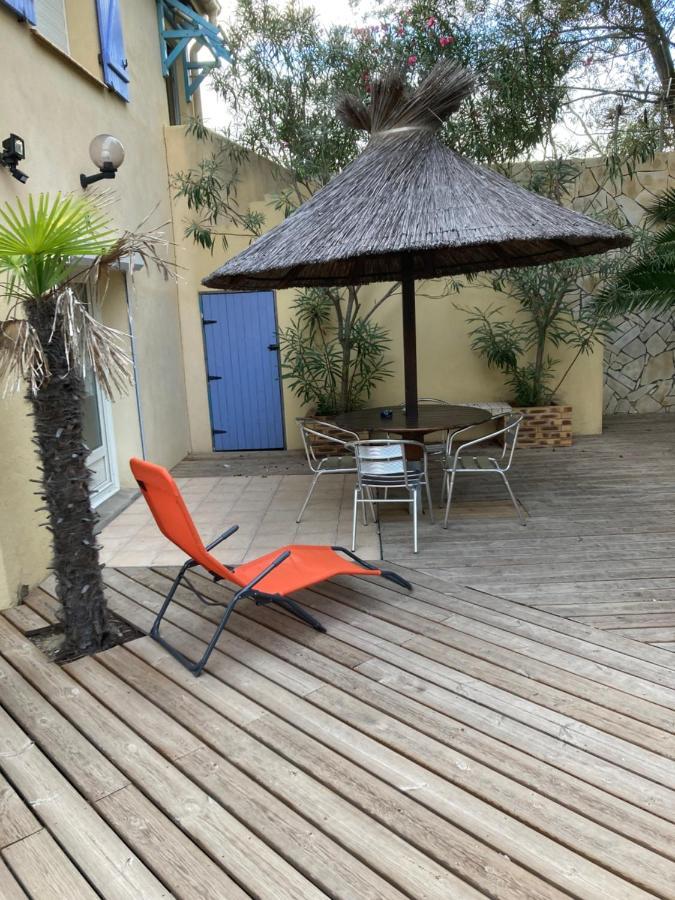 Le Robinson Bed & Breakfast Марсилан Екстериор снимка